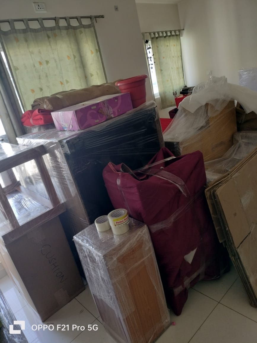 Local shifting in Hyderabad — careful handling of belongings